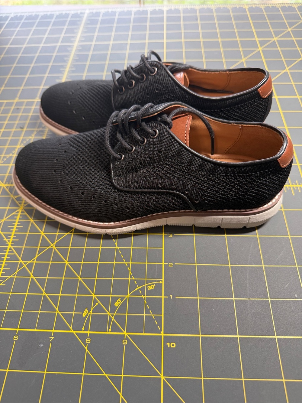 Johnston & Murphy Black Knit Wingtip Derby Shoes